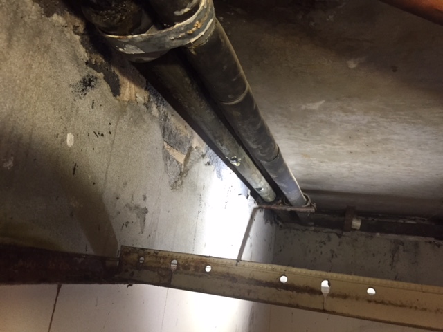 The 40mm copper hot water flow pipe from the hot water units to the North Tower was slightly leaking in 3 spots.